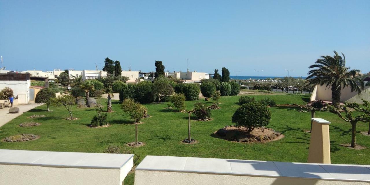 Zen Et Summer Zen Coursive Naturiste Agde Exterior photo